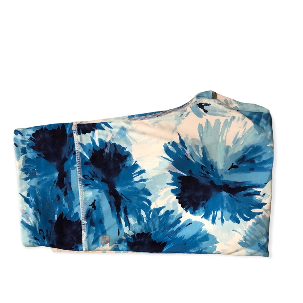 Fabletics Floral Capri - Picture 4 of 4